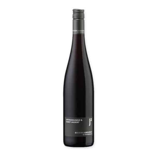 Becker Landgraf J2 Spätburgunder Sankt-Laurent is een elegante Duitse rode wijn met subtiele houtrijping. Fris rood fruit, kruiden en zachte tannines.