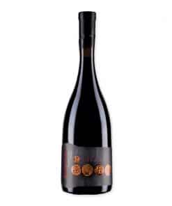 Best Georgian Wines Mukuzani is een droge rode wijn van Saperavi. Gemaakt in Kakheti door BGW, met donker fruit, kruidigheid en houtrijping.