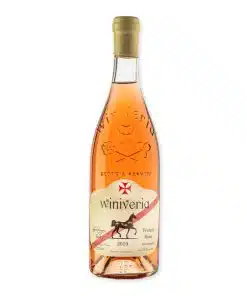 Winiveria French Rosé is een semi-zoete roséwijn met framboos, aardbei en lichte kruidigheid. Toegankelijk en heerlijk bij zomerse gerechten.
