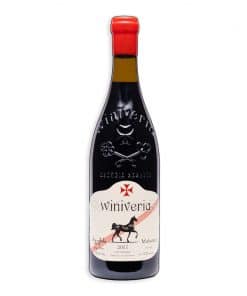 Ontdek de rijke smaken van Winiveria Mukuzani, een droge rode wijn uit Georgië gemaakt van de Saperavi-druif. Proef de volle body en unieke aroma's!