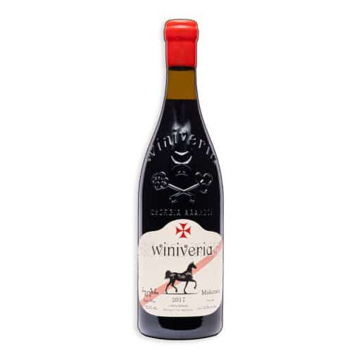 Ontdek de rijke smaken van Winiveria Mukuzani, een droge rode wijn uit Georgië gemaakt van de Saperavi-druif. Proef de volle body en unieke aroma's!