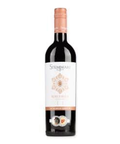 Proef eens deze Stemmari Nero D'Avola IGT , een droge rode wijn uit Italië bij Wijnhuis-Mana.nl ✓ Service ✓ Kwaliteit ✓ Snelle levering