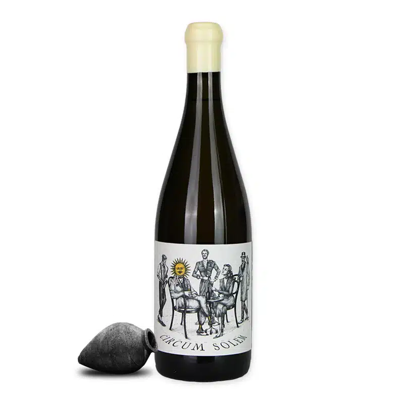 Proef de Labara Tsolikouri, een heerlijke droge, witte wijn met unieke smaak uit Georgië bij Wijnhuis-Mana.nl ✓ Service ✓ Kwaliteit ✓ Snelle levering