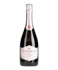 Geniet van een ware traktatie met de Steenberg 1682 MCC Pinot Noir. Deze elegante mousserende rosé biedt een perfecte balans tussen frisheid, fruitige aroma's en een romige textuur. Ontdek het nu!
