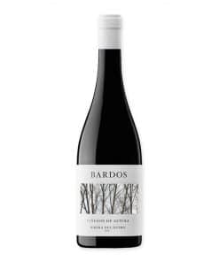 Geniet van Bardos Altura, een uitmuntende Ribera del Duero wijn met rijke aroma's van zwart fruit en een elegante, langdurige afdronk.