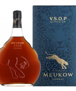 Ontdek Meukow VSOP, de Franse cognac die bekend staat om zijn rijke smaken en elegante complexiteit. Perfect voor connaisseurs en liefhebbers van fijne spirits.