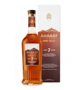 Ontdek Ararat Armenian Brandy 7 jaar, een premium Armeense brandy met rijke smaken en een diepe amberkleur. Perfect voor connaisseurs die op zoek zijn naar kwaliteit en diepgang.