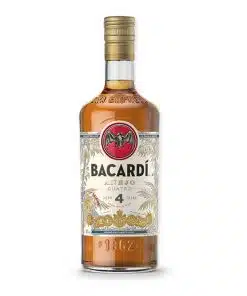 Ontdek Bacardi Anejo Cuatro Rum, met noten van vanille en karamel, perfect voor een elegante cocktail of puur genieten. Ervaar de luxe van geraffineerde rum.