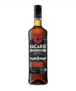 Duik in de rijke, donkere dieptes van Bacardi Carta Negra Black 1L. Een perfecte blend van tropisch fruit, vanille en rokerige afwerking.