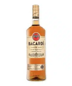 Ontdek Bacardi Carta Oro 1L, een schitterende gouden rum met subtiele smaken van vanille en specerijen, perfect voor cocktails of puur genieten.