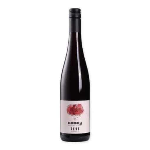 Ontdek Bernhard 71 |95 Cuvée rot trocken Biowein, een premium biodynamische rode wijn uit Duitsland, perfect voor liefhebbers van complexiteit en elegantie.