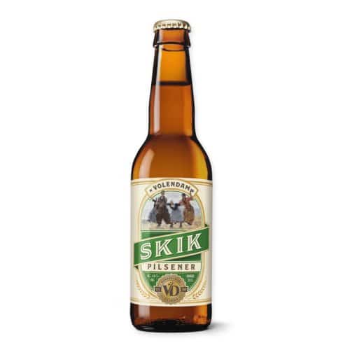 Ervaar de Brouwerij Volendam VD Skik Pilsener, met zijn subtiele bitterheid en sprankelende koolzuur. Perfect voor elke gelegenheid waar frisheid gewenst is.