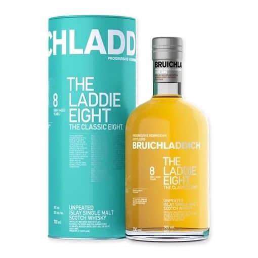 Ontdek Bruichladdich The Laddie Eight, een verfijnde Schotse whisky met fruitige en bloemige noten, perfect voor speciale gelegenheden of als luxueus cadeau.