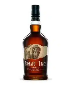 Ontdek Buffalo Trace Bourbon 70cl - Een verfijnde Amerikaanse bourbon met rijke tonen van vanille, karamel en donker fruit. Perfect als dessertbegeleider of in cocktails.
