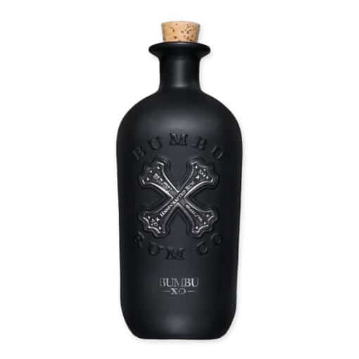 Ervaar de luxe van Bumbu Rum XO, een hoogwaardige Panamese rum met tonen van vanille, chocolade en een rijke afdronk. Perfect voor speciale gelegenheden.