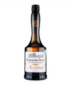 Ontdek Chateau Du Breuil VSOP Calvados, de perfecte expressie van Normandië's vakmanschap. Een diepgouden brandewijn rijk aan fruitige en kruidige tonen.