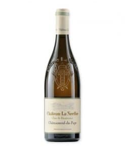 Ontdek Château La Nerthe Châteauneuf-du-Pape Clos de Beauvenir, een prachtige rode wijn met aroma's van kersen en specerijen, perfect voor elk speciaal diner. Koop nu online.