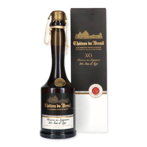 Ontdek Chateau du Breuil XO 20 Years, een exclusieve Franse brandy, gerijpt voor 20 jaar en rijk aan smaken van rijp fruit, vanille en eikenhout.