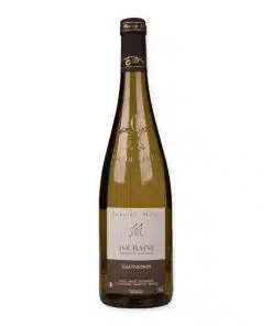 Ervaar de verfijning van Domaine Marlet Sauvignon Touraine Med, een sublieme witte wijn uit de Loire-vallei, perfect voor liefhebbers van frisheid en fruitigheid.