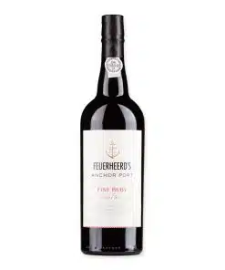 Ontdek Feuerheerds Fine Ruby Port, een luxueuze portwijn met rijke aroma's en een diepe kleur, perfect voor bij dessert of als stijlvol cadeau.