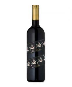 Ervaar de luxe van Francis Ford Coppola's Director's Cut Zinfandel, een expressieve rode wijn vol bramen, kruiden en eik. Perfect voor elke gelegenheid.