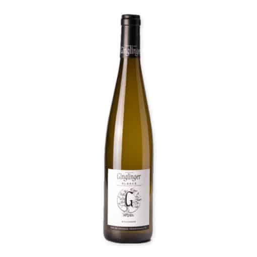 Ontdek Ginglinger Sylvaner Alsace AOC, een verleidelijke witte wijn met citrus en appeltonen, ideaal voor zeevruchten en lichte salades.