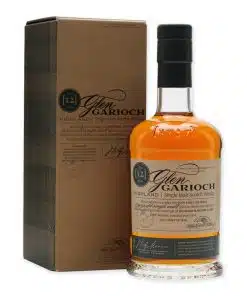 Ontdek Glen Garioch 12 Year Old, een perfect uitgebalanceerde Schotse single malt whisky met noten van peervruchten, kruidige eik en vanille.