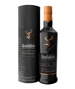 Ervaar Glenfiddich Project XX, een unieke single malt Scotch, gecreëerd uit twintig verschillende vaten voor een rijke, meervoudige ervaring met elke slok.