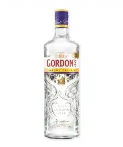 Ontdek Gordon's London Dry Gin, de perfecte keuze voor liefhebbers van klassieke cocktails met zijn frisse jeneverbessen en elegante afdronk.