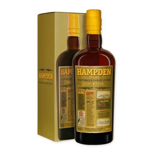 Ontdek Hampden 8 years Pure Single Jamaican Rum, een premium rum met een rijk palet van tropisch fruit, vanille en specerijen, perfect voor direct genot of verfijnde cocktails.