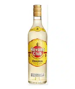 Ervaar de luxe van Havana Club Añejo 3 Años, een zachte en complexe rum uit Cuba, ideaal voor verfijnde cocktails of om puur te genieten. Ontdek meer!