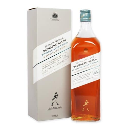 Ervaar de diepte en complexiteit van Johnnie Walker Blender's Batch Bourbon Cask, perfect voor genieters van premium whisky met tonen van vanille, karamel en specerijen.