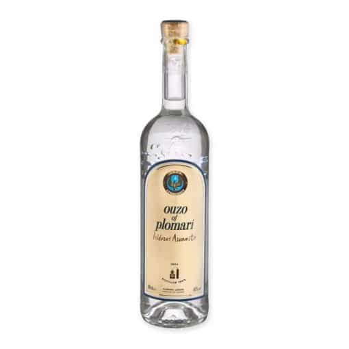 Geniet van de authentieke Griekse Ouzo of Plomari, een anijsdrank bekend om zijn rijke smaak van anijs gecombineerd met een vleugje kruiden. Ideaal als aperitief of bij Griekse hapjes.