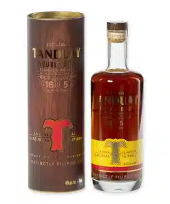 Koop de Rum Tanduay Double, een premium rum met smaken van karamel, vanille en een eikenhouten afdronk. Perfect voor puur genot of in cocktails.