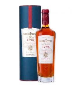 Ervaar de luxe van Santa Teresa Solera 1796, een ambachtelijk geproduceerde Venezolaanse rum, perfect voor digestief of verfijnde cocktails.