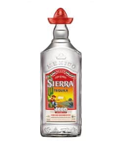 Geniet van Sierra Silver Blanco Tequila, gedistilleerd van 100% blauwe agave en direct gebotteld na distillatie voor een schone, frisse ervaring. Ideaal voor diverse cocktails.