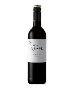 Ontdek Spier Signature Pinotage, de perfecte Zuid-Afrikaanse rode wijn met diepe pruimenaroma's en een harmonische balans. Ideaal voor een luxueuze dinerervaring.
