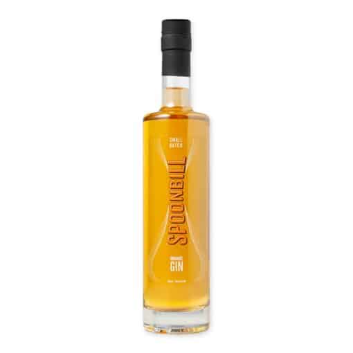 Ontdek Spoonbill Gin, met een unieke infusie van sinaasappel, die zorgt voor een fris, fruitig aroma. Ideaal voor zowel klassieke cocktails als puur.