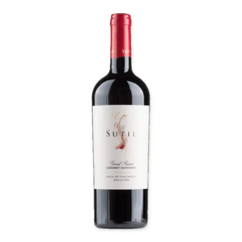 Sutil Grand Reserve Cabernet Sauvignon is een krachtige rode wijn uit Colchagua. Rijp zwart fruit, 12 maanden eiken en een lange, elegante afdronk.