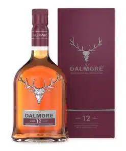 Ontdek The Dalmore 12 Years old, een Schotse single malt whisky met diepe tonen van sherry, specerijen en chocolade. Ideaal voor een verfijnde afsluiting van elke maaltijd.