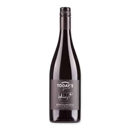 Geniet van onze Today's Special Appassimento wijn, perfect in balans met aroma's van zwart fruit en pruimen, verrijkt door de traditionele appassimento techniek.