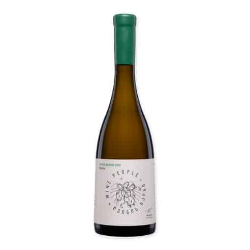 Ervaar de verfrissing van Wine People White Blend Racha 2021, een prachtige witte wijn met tonen van witte bloemen en groene appel. Perfect voor elke liefhebber van finesse.