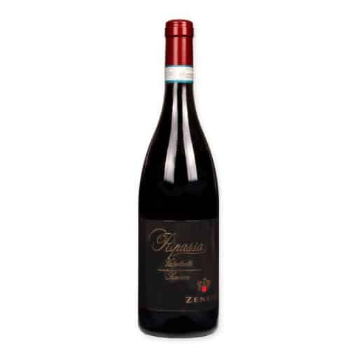 Ontdek Zenato Ripassa della Valpolicella, de luxe rode wijn met lagen van kersen, pruimen en een kruidige afdronk. Perfect voor speciale gelegenheden.