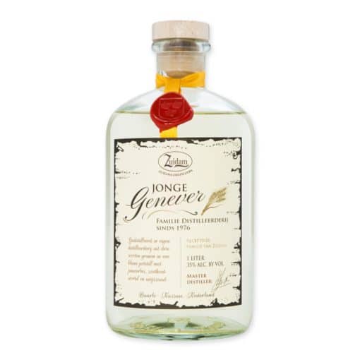 Ontdek Zuidam Jonge Graanjenever, een zachte en verfijnde Nederlandse jenever van Zuidam Distillers, ideaal voor elk digestief moment of in een klassieke cocktail.