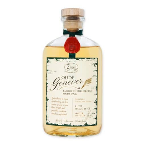 Ontdek Zuidam Oude Jenever 1L, een traditioneel gedistilleerde Nederlandse jenever met een rijke blend van granen, jeneverbessen en kruiden. Perfect voor een authentieke drinkervaring.