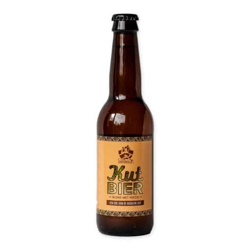 Kut Bier Blond Met Perzik is een fruitig blond bier (6,3%) uit Den Bosch. Gebrouwen door Boegbeeld als ode aan lef en smaak.