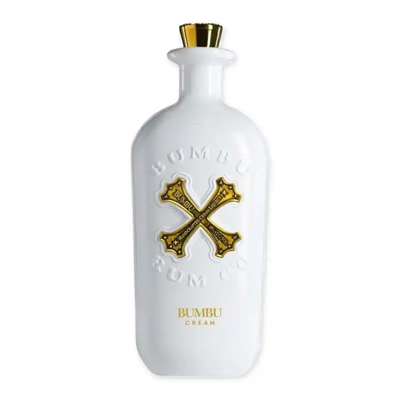 Bumbu Cream is een Caribische likeur met rum, room, kokos en kaneel. Romig, tropisch en perfect voor cocktails of puur genieten.
