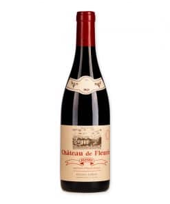 Château de Fleurie is een krachtige Beaujolais met zwart fruit, zijdezachte tannines en houtrijping. Gemaakt van Gamay, elegant en intens.