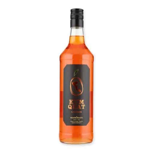 Kum Quat Corfu Liqueur is een Griekse fruitlikeur van kumquats. Fris, licht bitter en ideaal voor zomerse cocktails of puur met ijs.