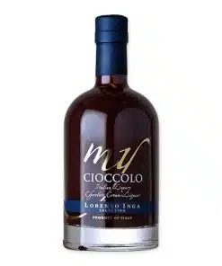 Ontdek de verleidelijke diepte en rijkdom van Lorenzo Inga My Cioccolo, de authentieke Italiaanse chocoladelikeur, perfect voor liefhebbers van diepe, fluweelachtige chocoladesmaken.